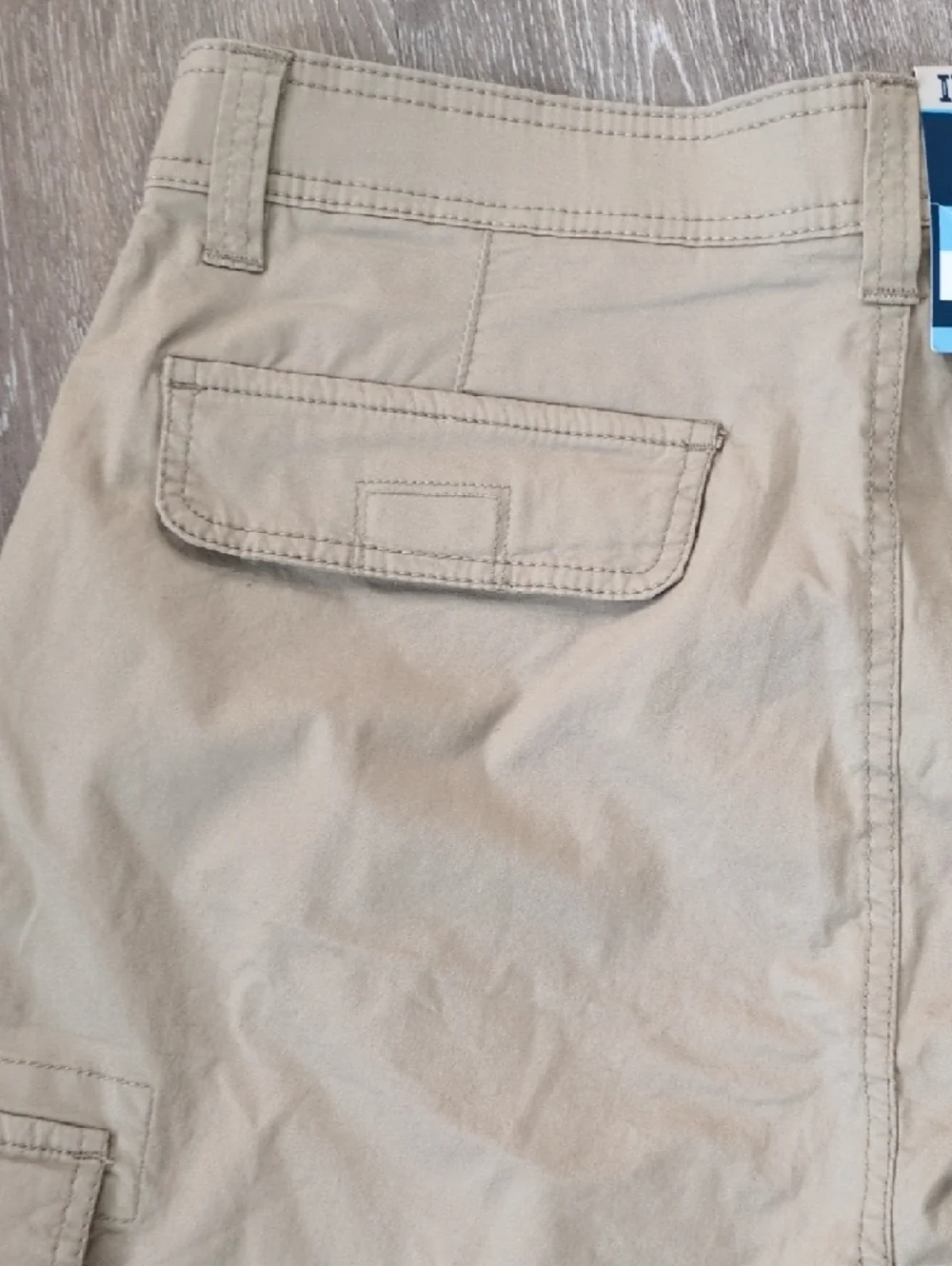 Men's Iron Co. Casual Cargo Shorts in Khaki - Lightweight Everyday Wear - Picture 5 of 7